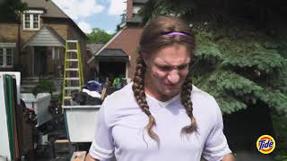 Tide - Rob Gronkowski in pigtails (P&G, 2017) screenshot 1