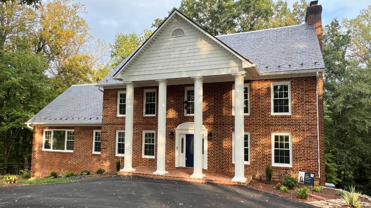 Private Tour Of A Luxury Mansion In Historic Clifton Virginia