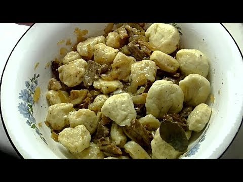 Полтавские галушки. Национальная украинская кухня.
