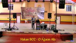 Hakan Boz - O Ağacın Altı Resimi