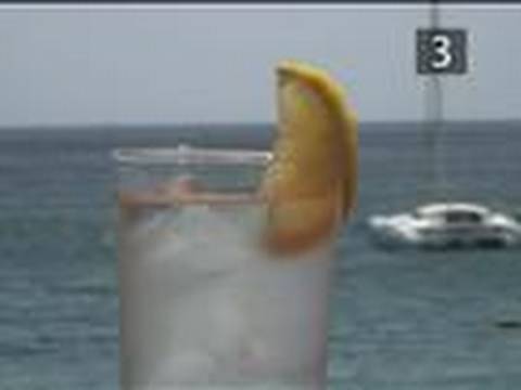 How To Make A Rum Cooler Cocktail