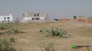 1 KANAL PLOT FOR SALE IN THE HEART OF DHA PHASE 6 LAHORE