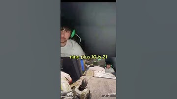 HOW DOES HE NOT KNOW THAT😭        #apex #apexlegends #apexlegendsclips #clips #gaming #streamer