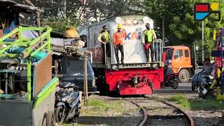 KERETA BAJA COIL BLUSUKAN DAN LOKO VINTAGE DI KA AIRLANGGA