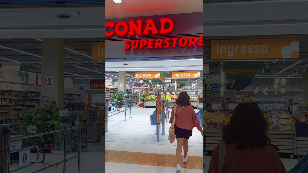 Local Grocery store tour in Italy 