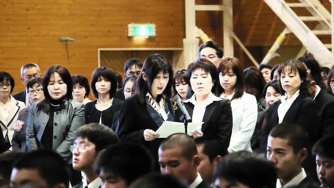 中学校や高校の入学式での母親の服装 装いのポイントは 気になること 知識の泉