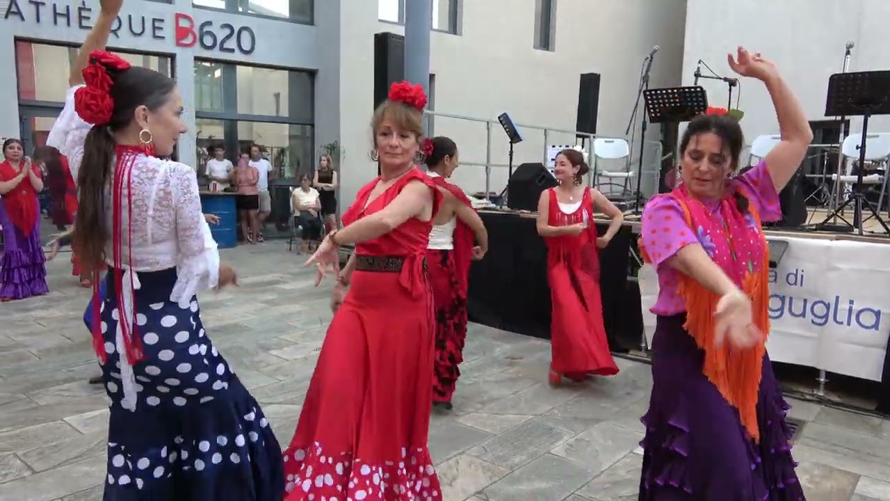 Sevillanas y Zambomba par les danseuses de arte flamenco bastia