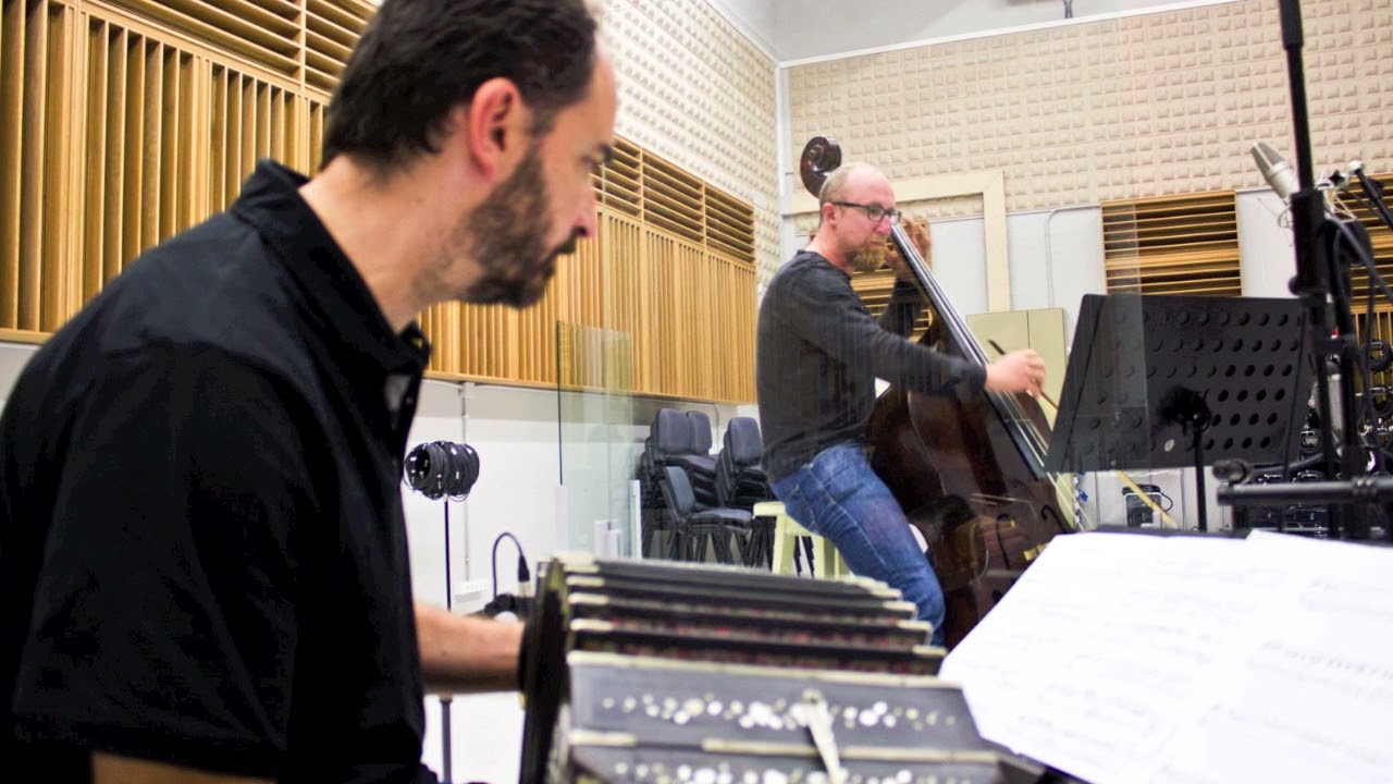 DeContraBando Los Poseídos Astor Piazzolla Diego Zecharies & Alejandro Szabo