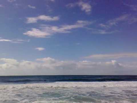PRAIA DO PINHO, ONDAS, SURF, RESSACA DE ABRIL, MAR