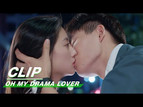 Clip: Qian Qinqin Wants To Take Care Of Lu Li | Oh My Drama Lover EP18 | 超时空恋人 | iQIYI