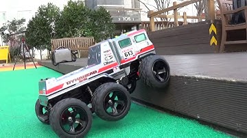 Fun Fun RC Toys Teaser - Tamiya Dynahead 6x6 G6-01 Big Truck