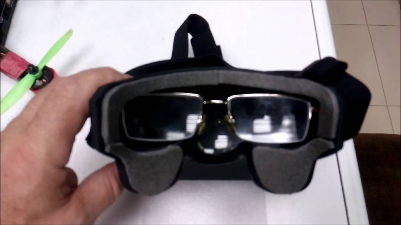 Шлем Eachine EV800  . ( Banggood.com)