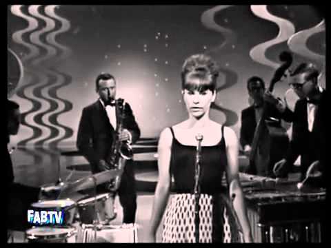 Astrud Gilberto and Stan Getz  The Girl From Ipanema 1964 LIVE