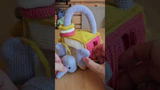 Handmade Baby Gift: Safari Activity Cube