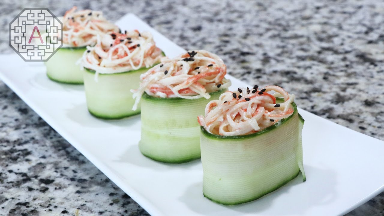 Cucumber and Crab-stick Rice Rolls (  , OI MatSal ChoBap)   Aeri