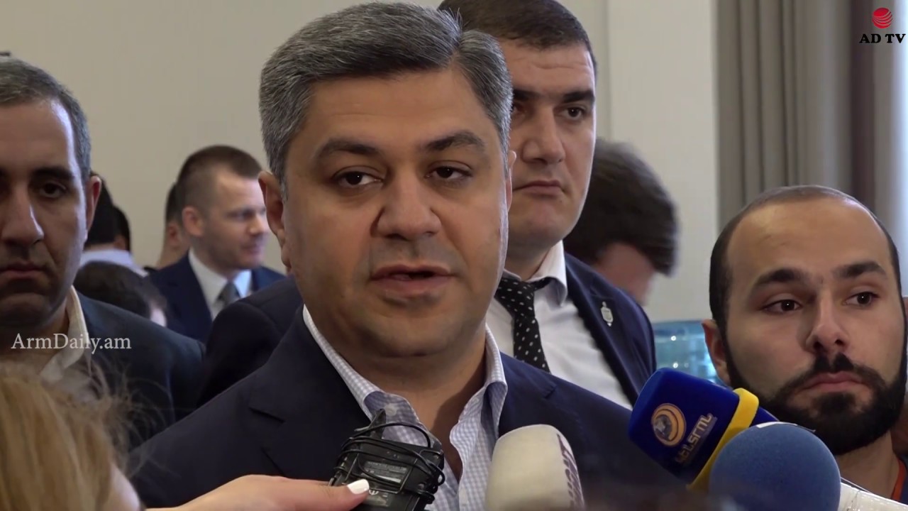 newspaper mockup Ազգային ստադիոնը կկառուցվի Երևանին մոտակա մարզերից մեկում Վանեցյան