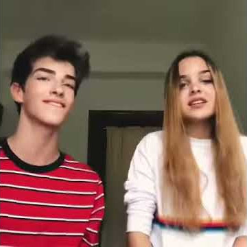 Manu Ríos ft. Carly Gibert - Location (Khalid Cover)