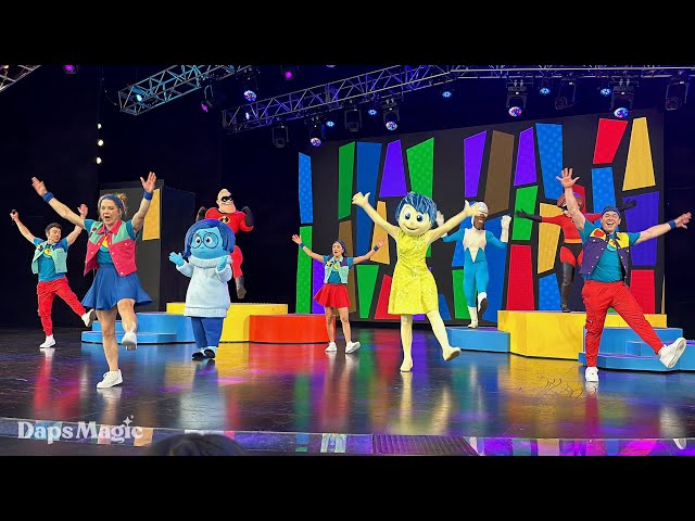 Pixar Pals Playtime Party Show Moment | Disneyland Resort