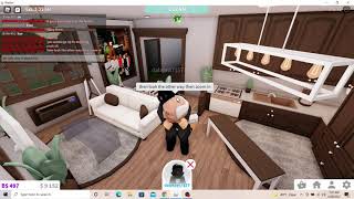 BLOXBURG HOW TO GLITCH INTO HOUSES (BEST WAY 2022)