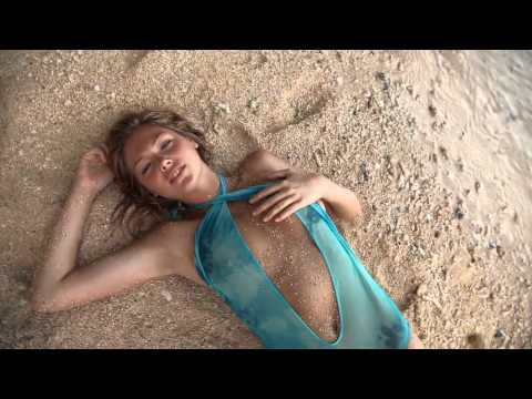 Kate Upton - [SI Swimsuit 2011] Photoshoot BTS