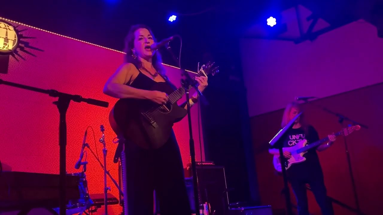 Cassie Berman - I’m Getting Back Into Getting Back Into You (Silver Jews), with Bobby Bare Jr