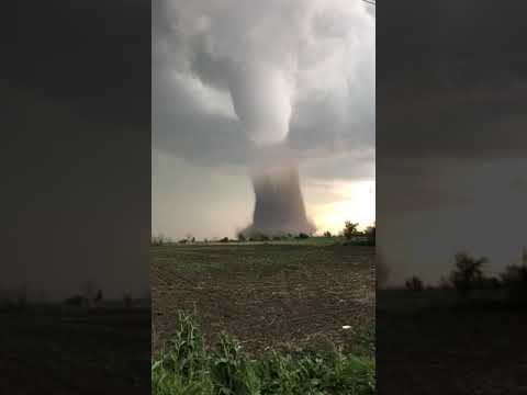 Tornado in Drajna, Romania 30/04/2019 #1