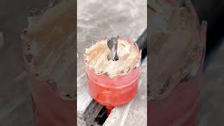 Diy tips how to remove hole saw dust #tips #diytip #woodworking #tool #豆知識 #howto #asmr #diysupplies