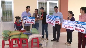 Trao tiền địa chỉ nhân đạo cho chị Trần Thị Phúc, Thiện Trung, Cái Bè, Tiền Giang