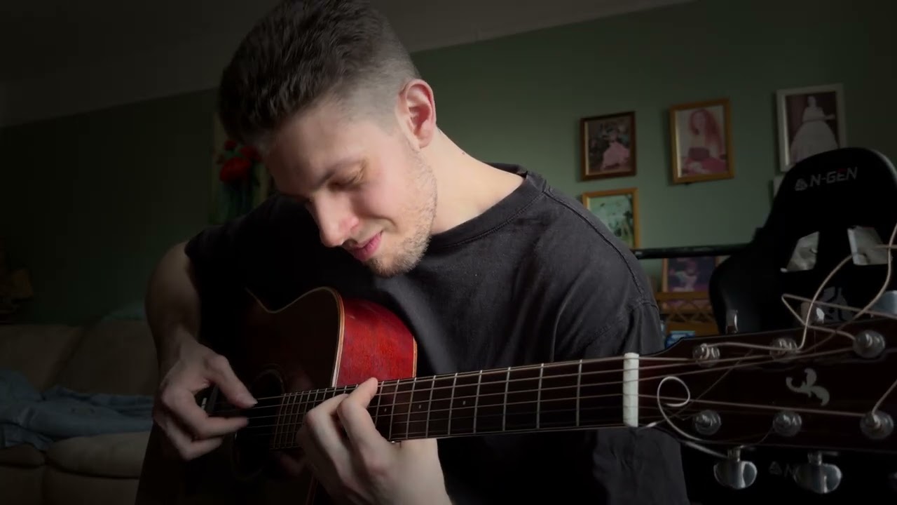 In motion (Fingerstyle Guitar)