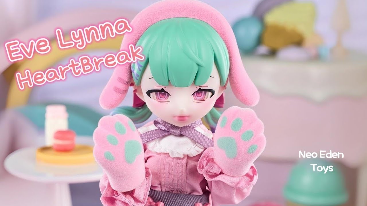 Eve Lynna HeartBreak Hanging Card Review | Neo Eden Toys | 1/8