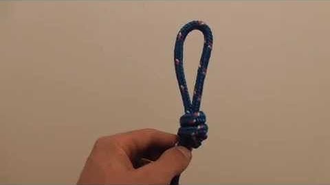 Learn How To Tie The Overhand Loop Knot
