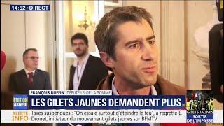 François Ruffin salue les gilets jaunes, qui "ont réussi à rendre la vue à un pouvoir aveugle"