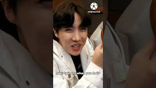 BTS imagine: when you seducely took the food from their lips 😜