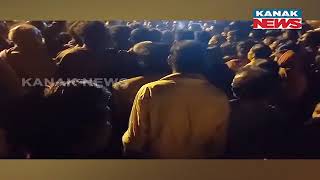 Villagers Surround Police Officials In Balangir, Demand Release Of Detainees