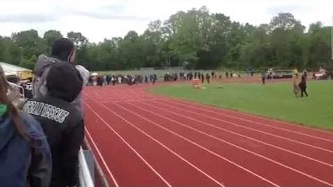 DOMINIQUE WATKINS 200M AT 2013 SECTIONALS