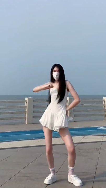 Hot girl dance cover - #flowerjisoo #shorts #dance #cute