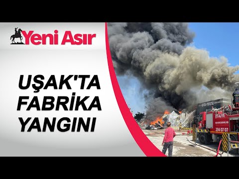 Uşak'ta fabrika yangını... Ekiplerin müdahalesi devam ediyor!