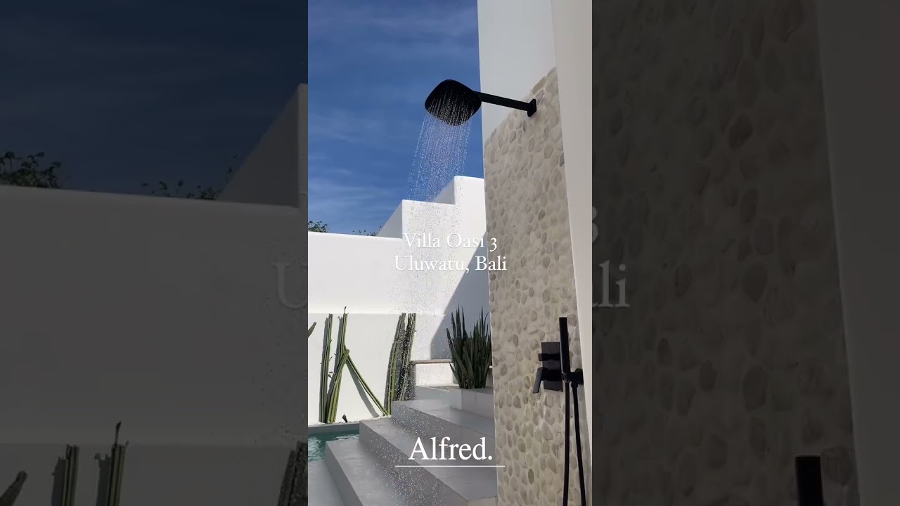 Escape to paradise at Oasi 3 Villa  