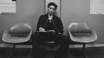 Sky Woods - Stuck inside my mind (Official Music Video)