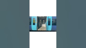 #shorts Class 375 doors closing
