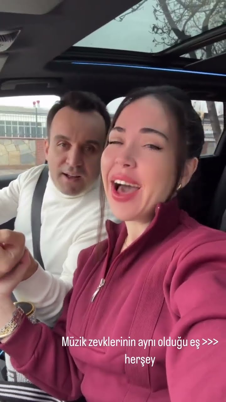 Müzik zevklerinin ayni olduğu eş ❤️ herşeyy