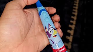 Colgate Kids Bluey Extra Soft Battery Toothbrush Unboxing screenshot 1