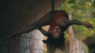 FALLing in Love - Autumn Pole Dancing | Yayu Lopatio