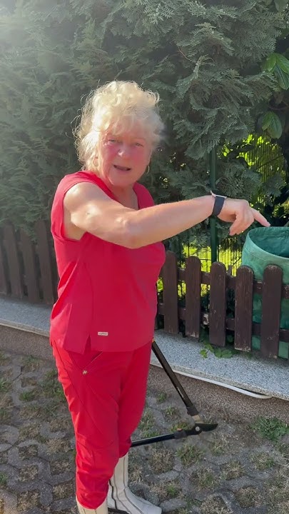 Oma im Garten YouTube