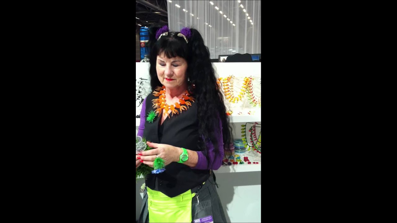 Ineke Otte in Paris stand Eclat de Mode jan. 2012