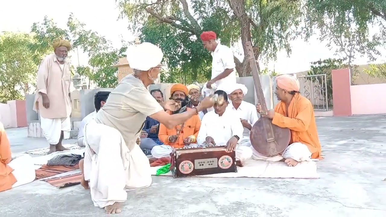 देशी आवाज मे सुता हरि सुख भर नींद।।नानी बाई का भजन गायक किशन गौड़ बाड़मेर। suta hari sukh bhar nind।