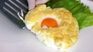 Fluffy Cloud Eggs Made with Only Two Ingredients | Breakfast ideas