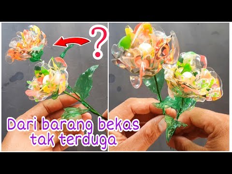membuat-bunga-plastik-imitasi-dari-barang-bekas