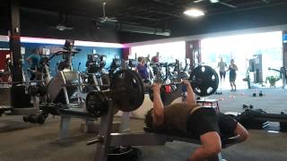 455x2 squat 225x10 bench