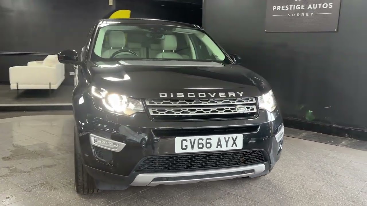 Land Rover Discovery Sport Black